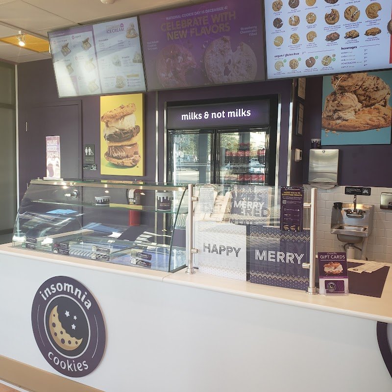 Insomnia Cookies